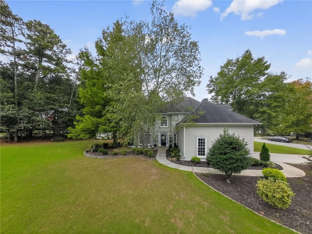 5720 Emerald Falls Way, Sugar Hill, GA 30518