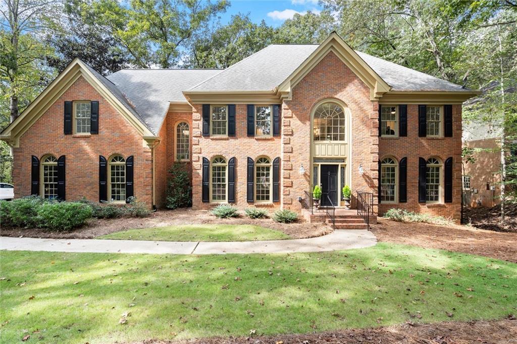 9445 Mistwater Close, Roswell, GA 30076