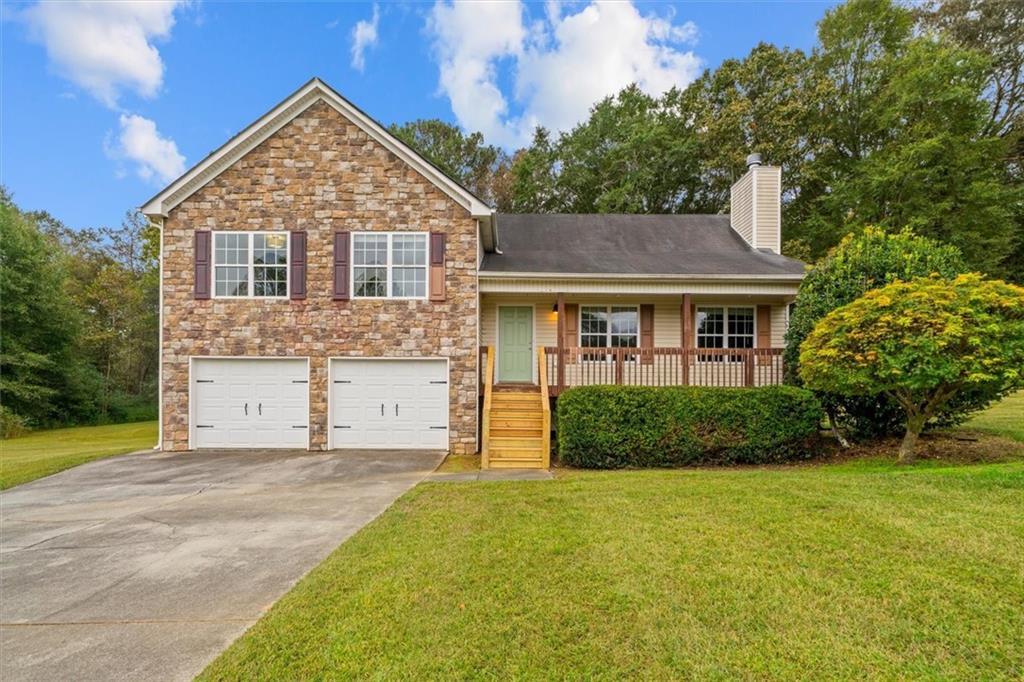 226 Peachtree Ln., Calhoun, GA 30701