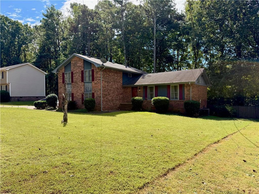781 Sweet Briar Tr., Conyers, GA 30094