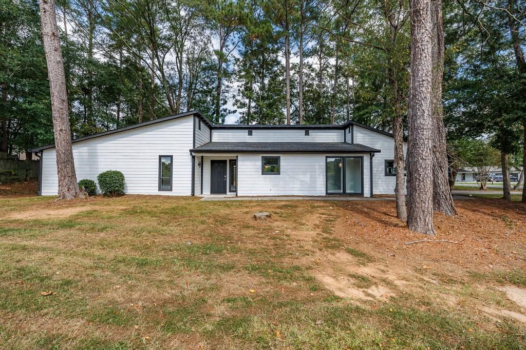 51 Holt Rd., Marietta, GA 30068