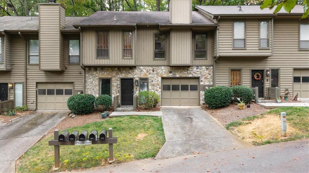 3996 Dyouville Ct., Atlanta, GA 30341