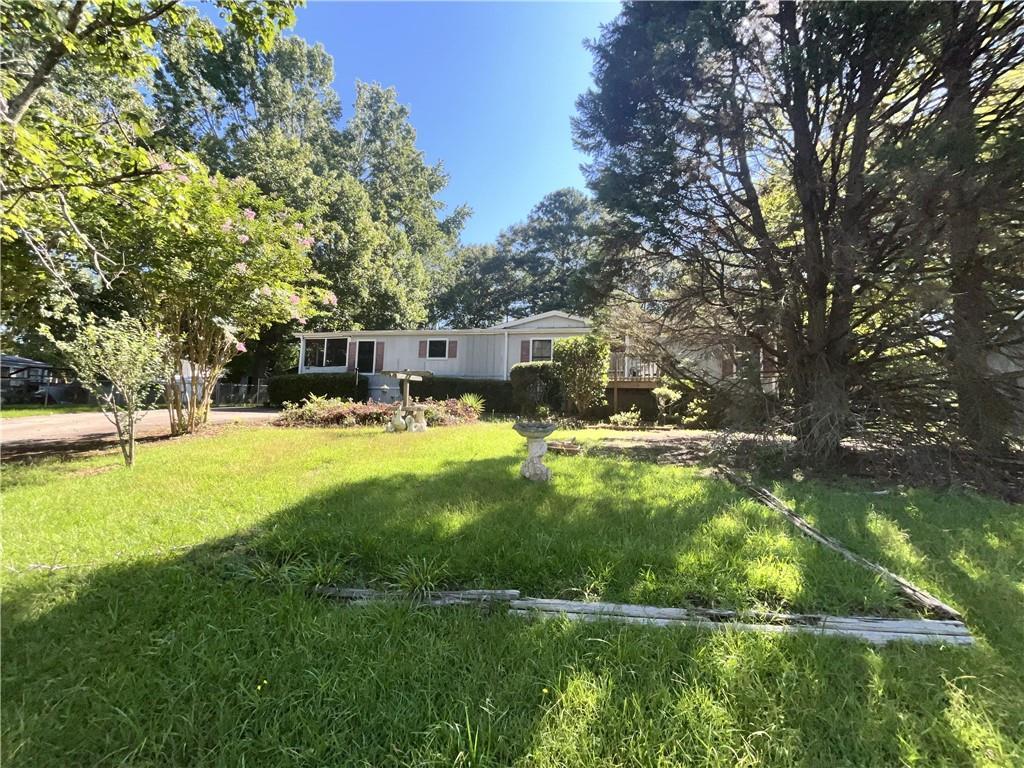 362 Hemlock Ln., Locust Grove, GA 30248