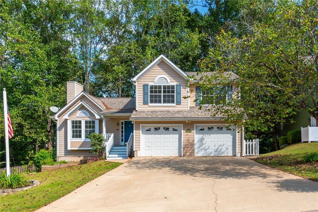 706 Rose Creek Bluff, Woodstock, GA 30189