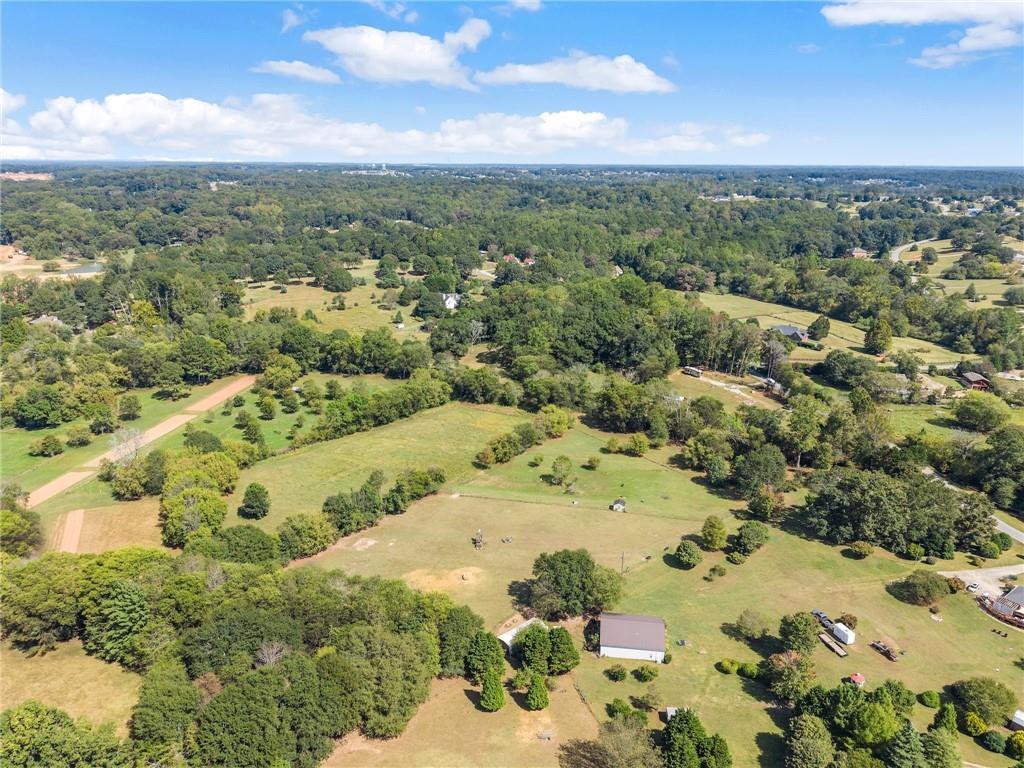 241 Bill Watkins Rd., Hoschton, GA 30548
