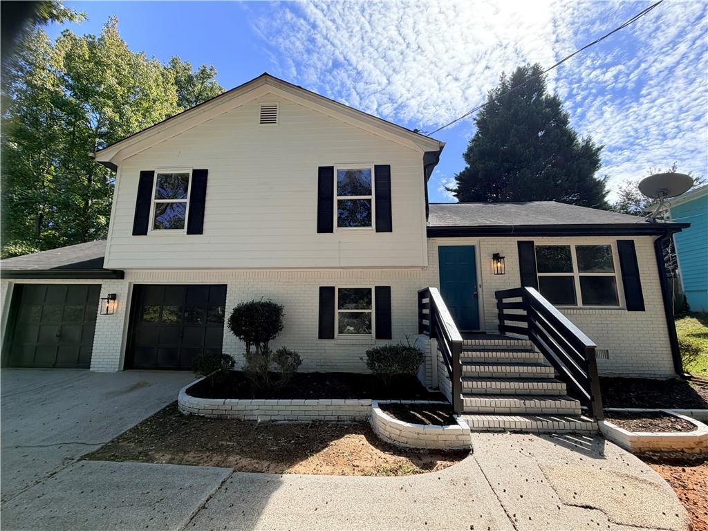 241 Summer Pond Tr., Lawrenceville, GA 30046