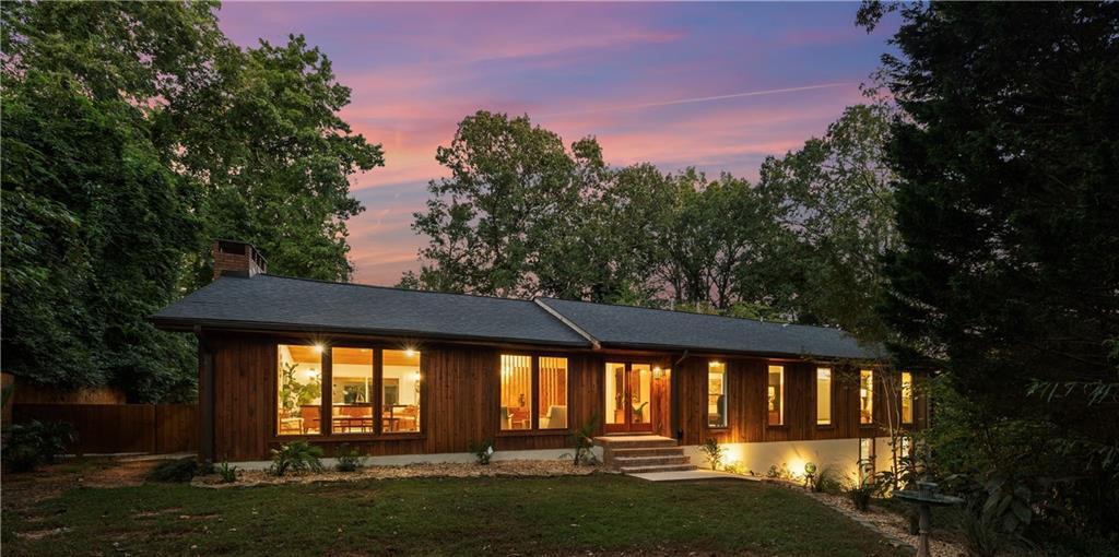 4381 King Valley Dr., Smyrna, GA 30082