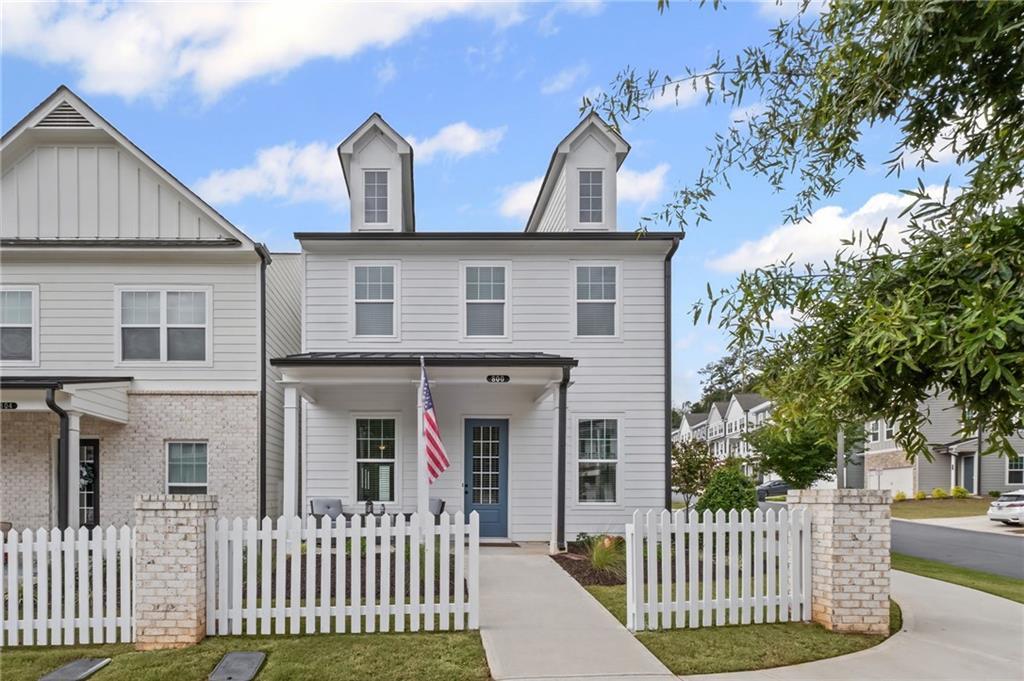 800 Homestead Dr., Woodstock, GA 30188