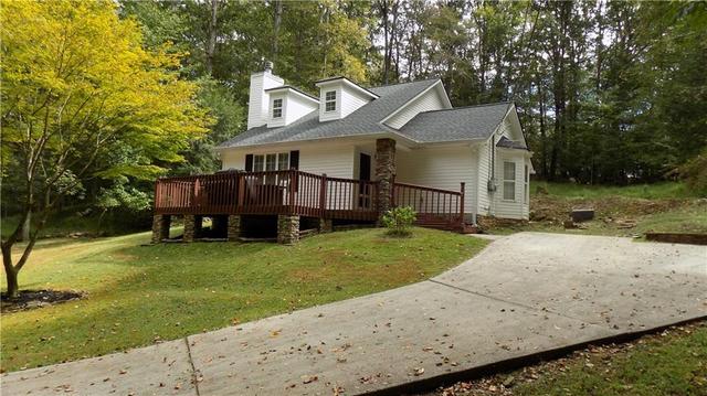 New Homes with Master Bedrooms on the 1st Floor That Attend Gilmer High School: October 4th to October 10th