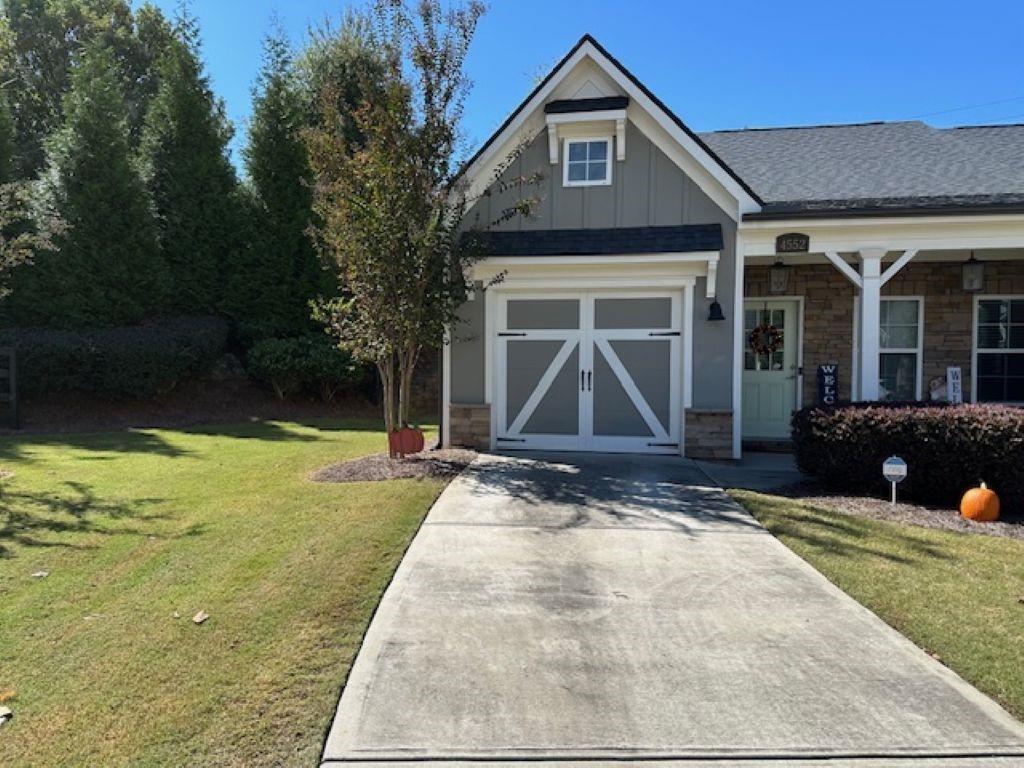 4552 Rutledge Dr., Oakwood, GA 30566