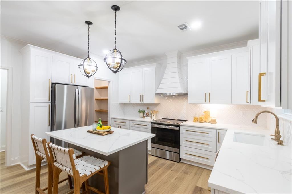 3630 Millers Pond Way, Snellville, GA 30039