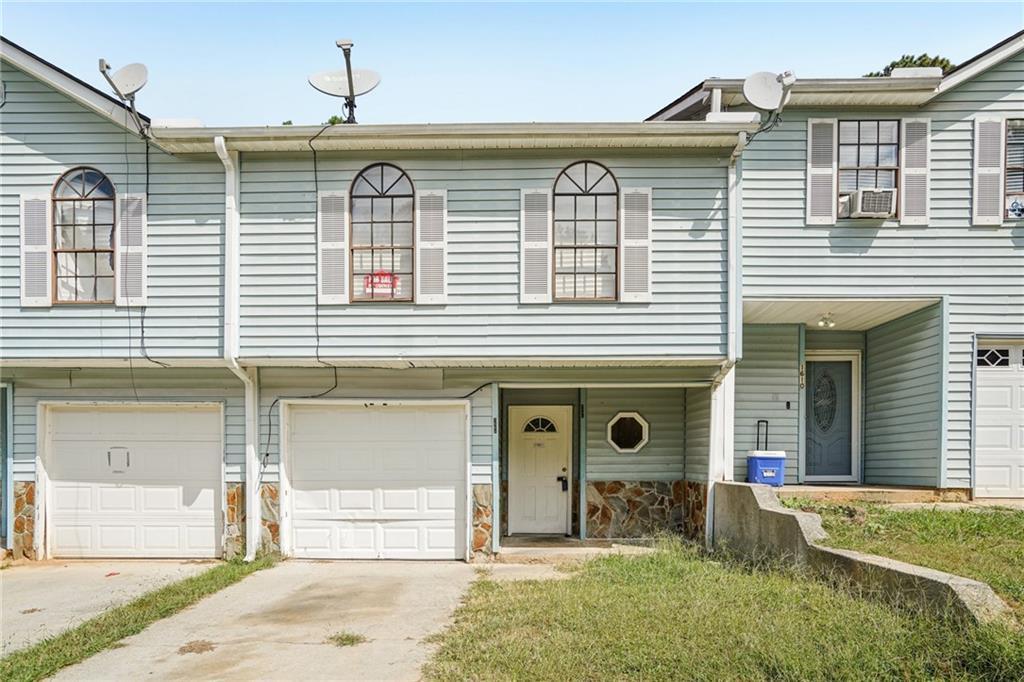 1608 Pine Tree Tr., Atlanta, GA 30349