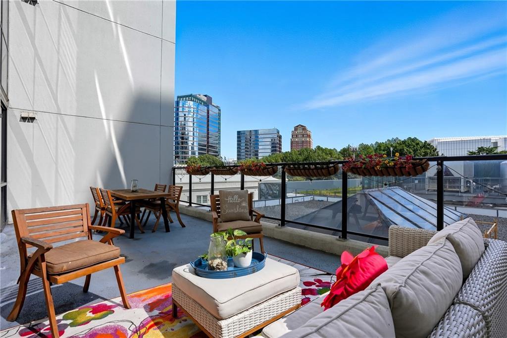 1280 W Peachtree St. #811, Atlanta, GA 30309