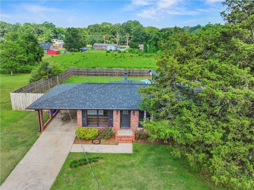 617 Lakeview Dr., Monroe, GA 30656