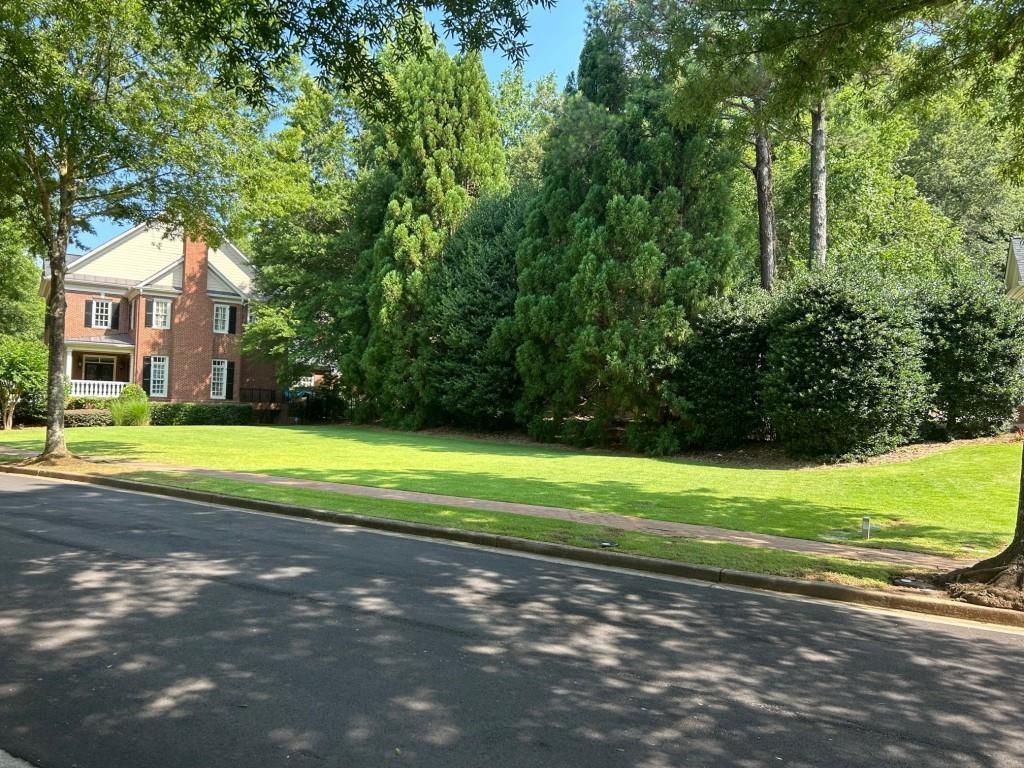 3119 W Addison Dr., Alpharetta, GA 30022
