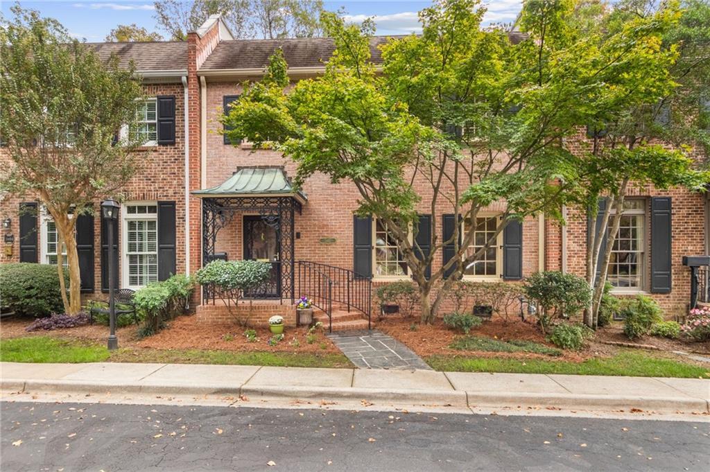 3482 Paces Pl., Atlanta, GA 30327