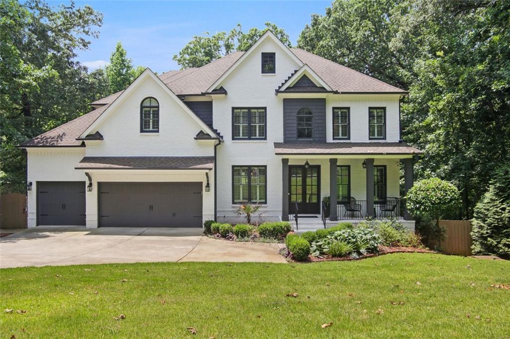 525 Forest Hills Dr., Atlanta, GA 30342