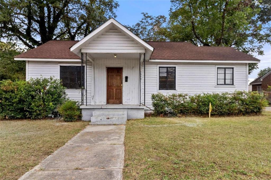 1638 Burton Ave., Macon, GA 31204