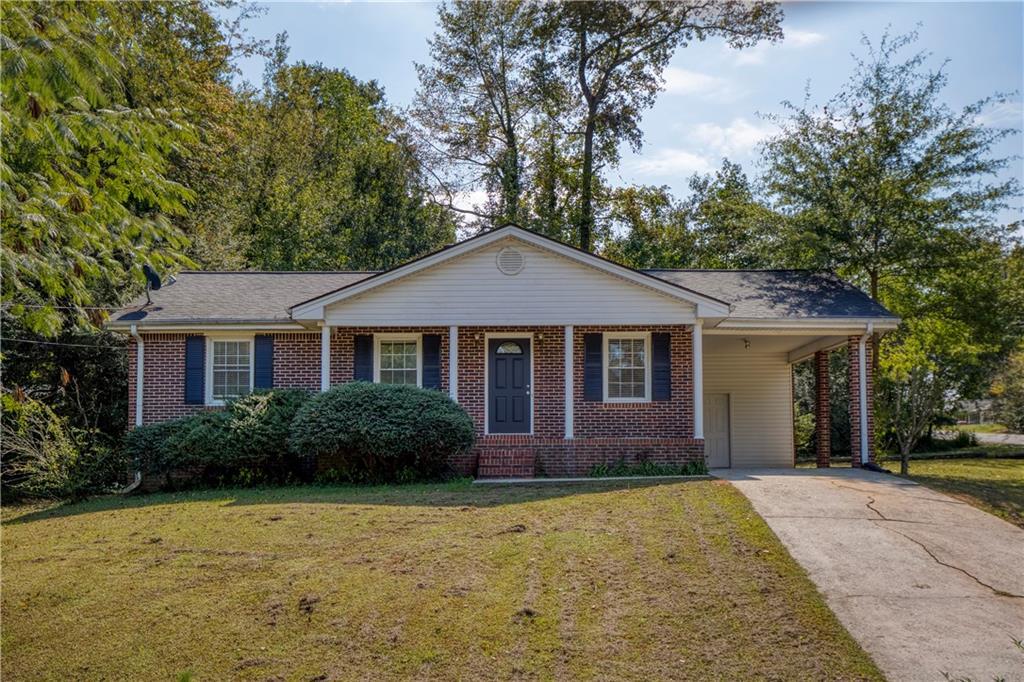 116 Ann Ave., Cumming, GA 30040