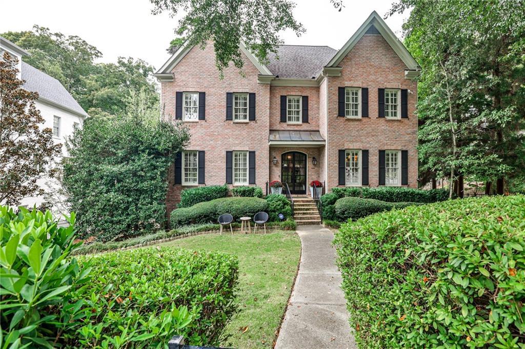 2696 Ellwood Dr., Atlanta, GA 30305