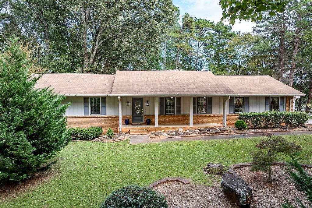 1296 Lake Lucerne Rd., Lilburn, GA 30047