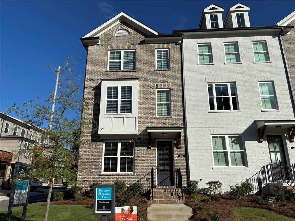 112 Brackley Dr., Cumming, GA 30040