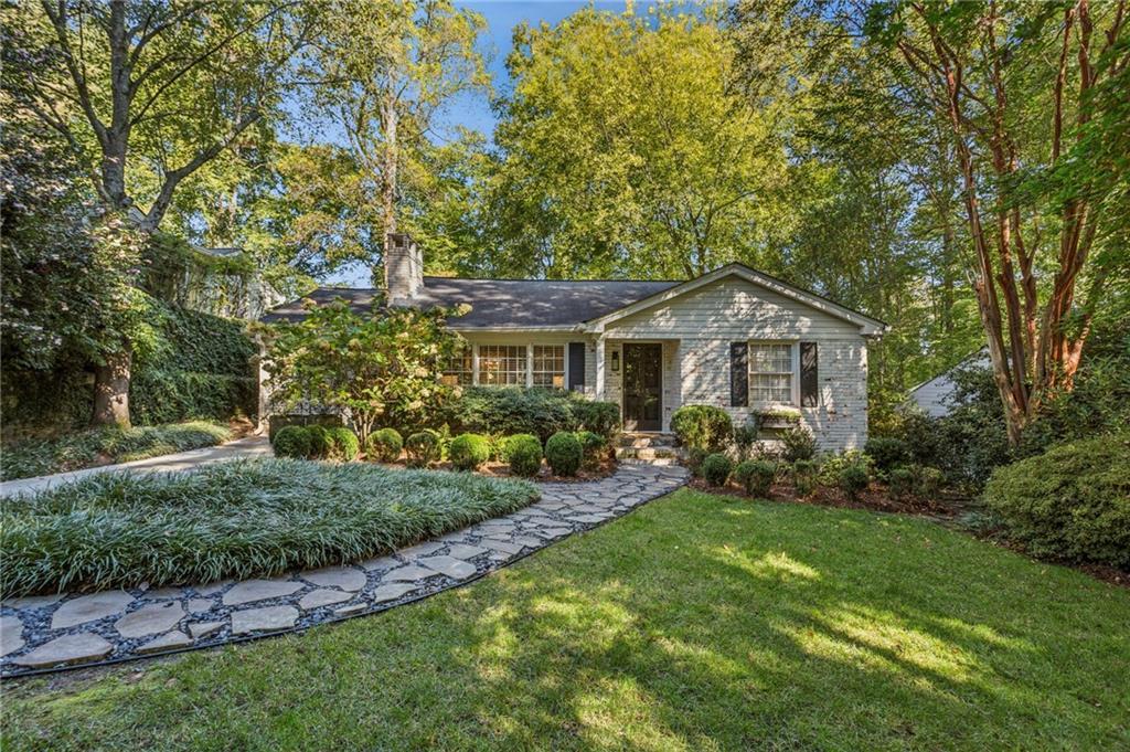 545 Overbrook Dr., Atlanta, GA 30318