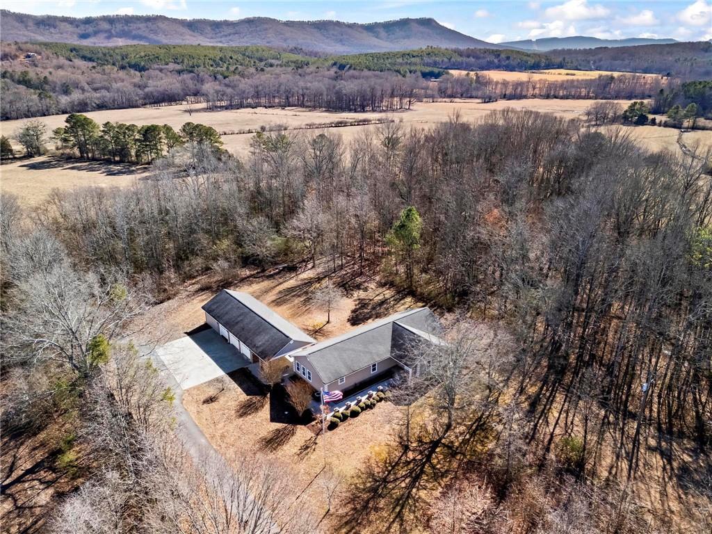 386 Oak Grove Rd., Summerville, GA 30747