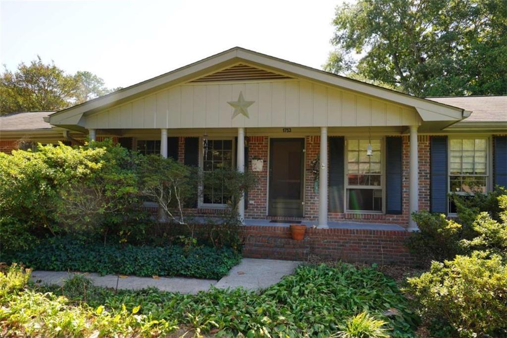 1753 Brenda Dr., Jonesboro, GA 30236