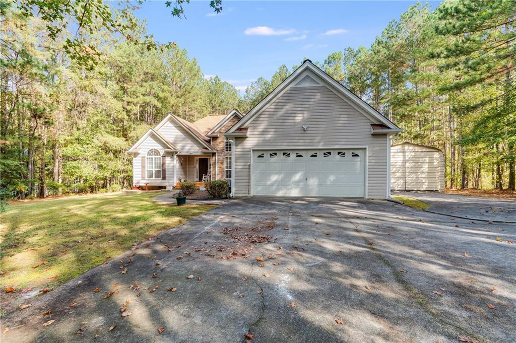 768 Legion Lake Rd., Villa Rica, GA 30180