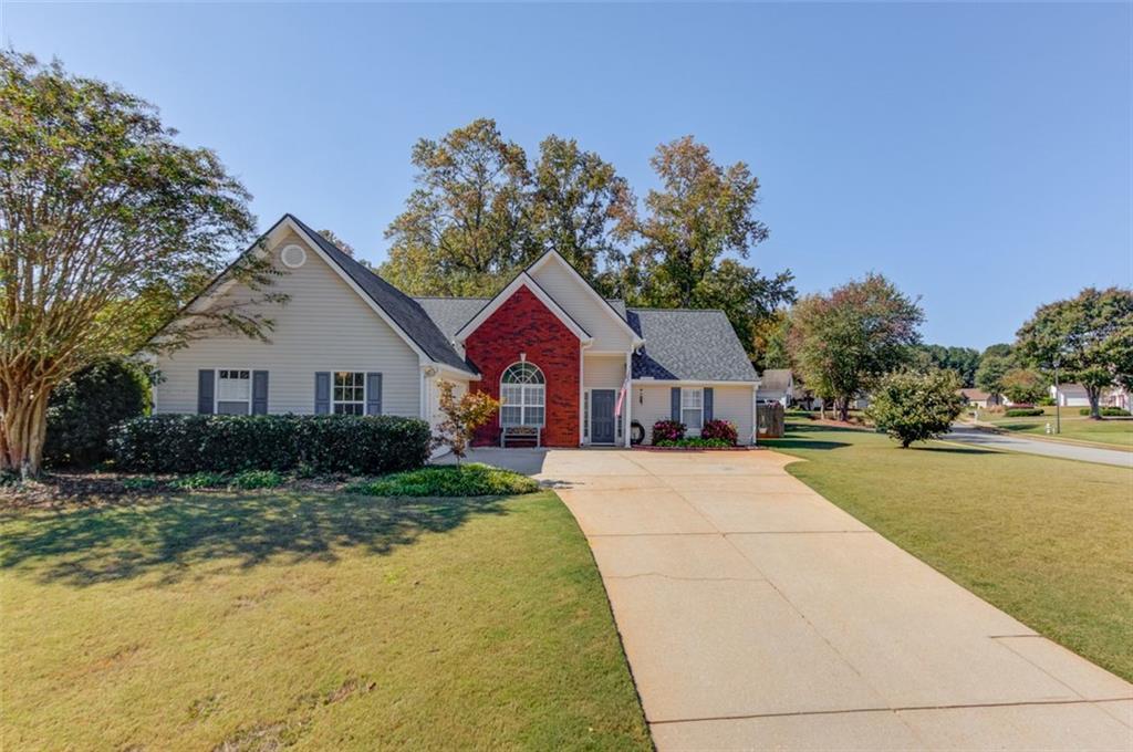 2152 Andrewood Pl., Buford, GA 30519