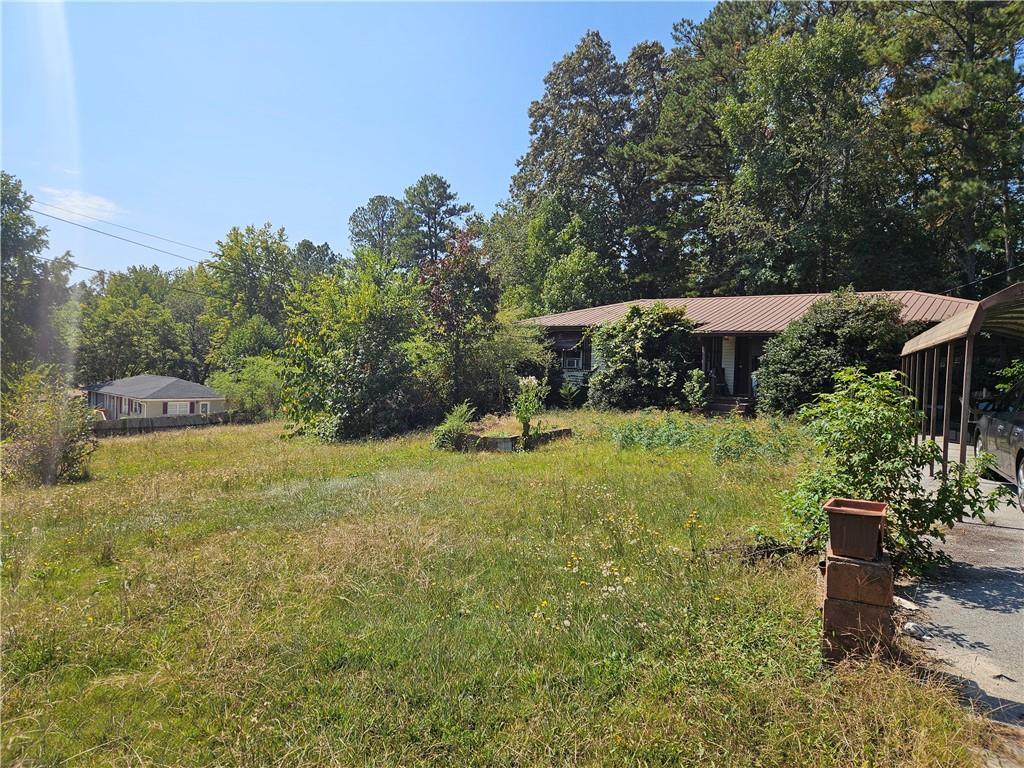 1131 Bingham Rd., Douglasville, GA 30134