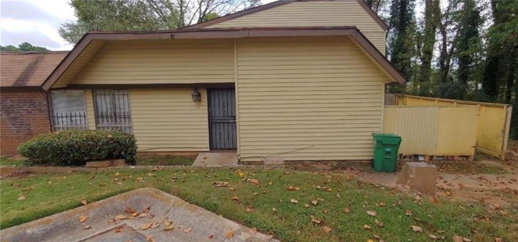 3223 Strawberry Ln., Decatur, GA 30034