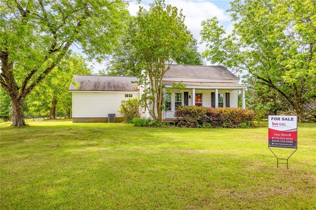 1730 Lee Peters Rd., Loganville, GA 30052