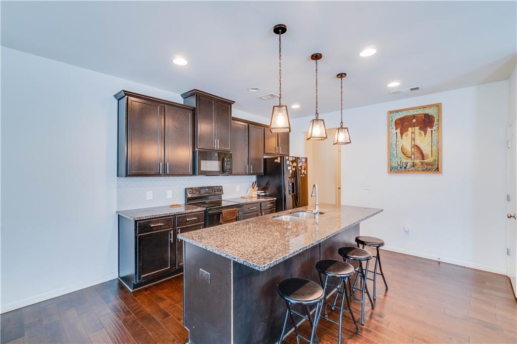 7808 Rutgers Cir., Fairburn, GA 30213
