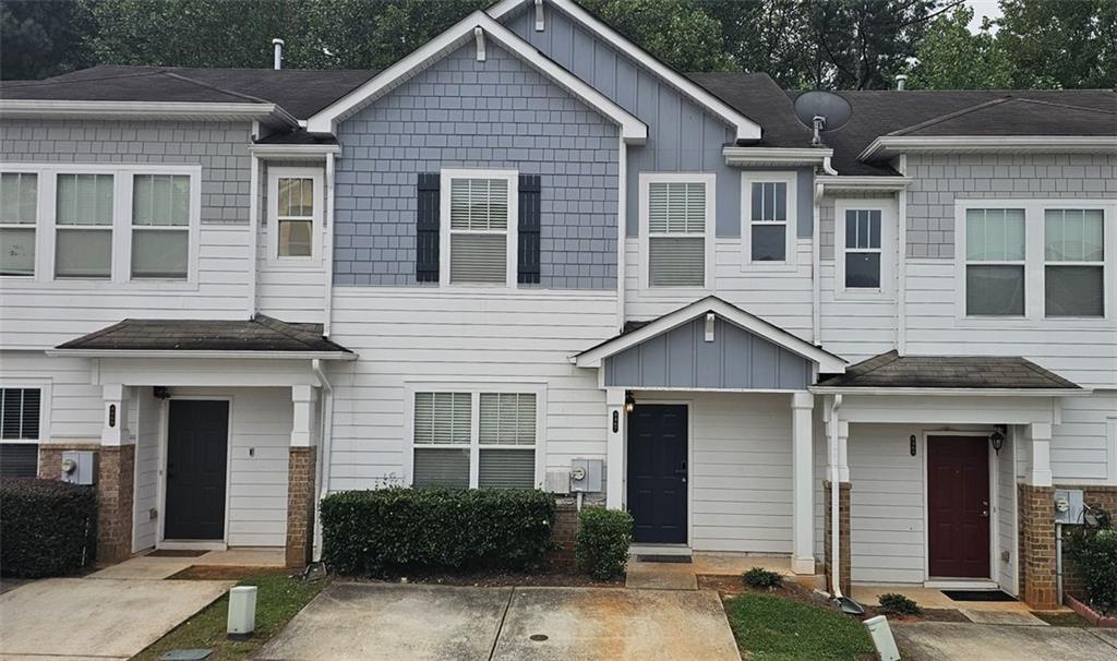 4467 Watson Ridge Dr., Stone Mountain, GA 30083