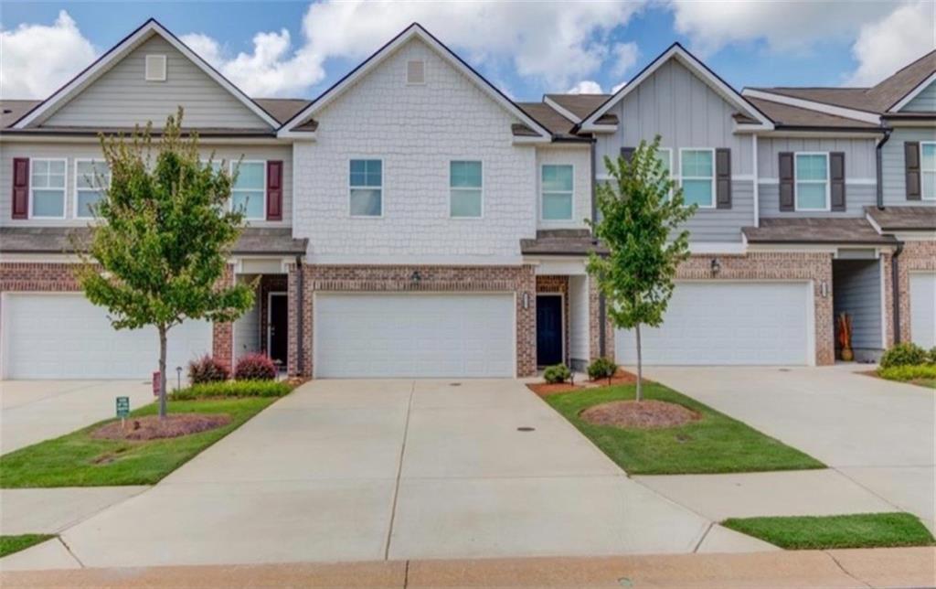 4565 Bishops Ln., Oakwood, GA 30566