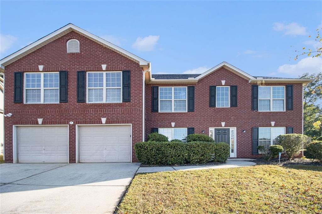 2578 Brittany Park Ln., Ellenwood, GA 30294