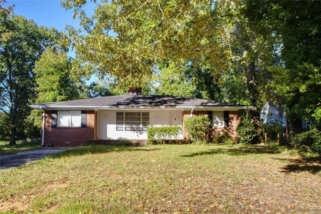 969 Mount Airy Dr., Atlanta, GA 30311
