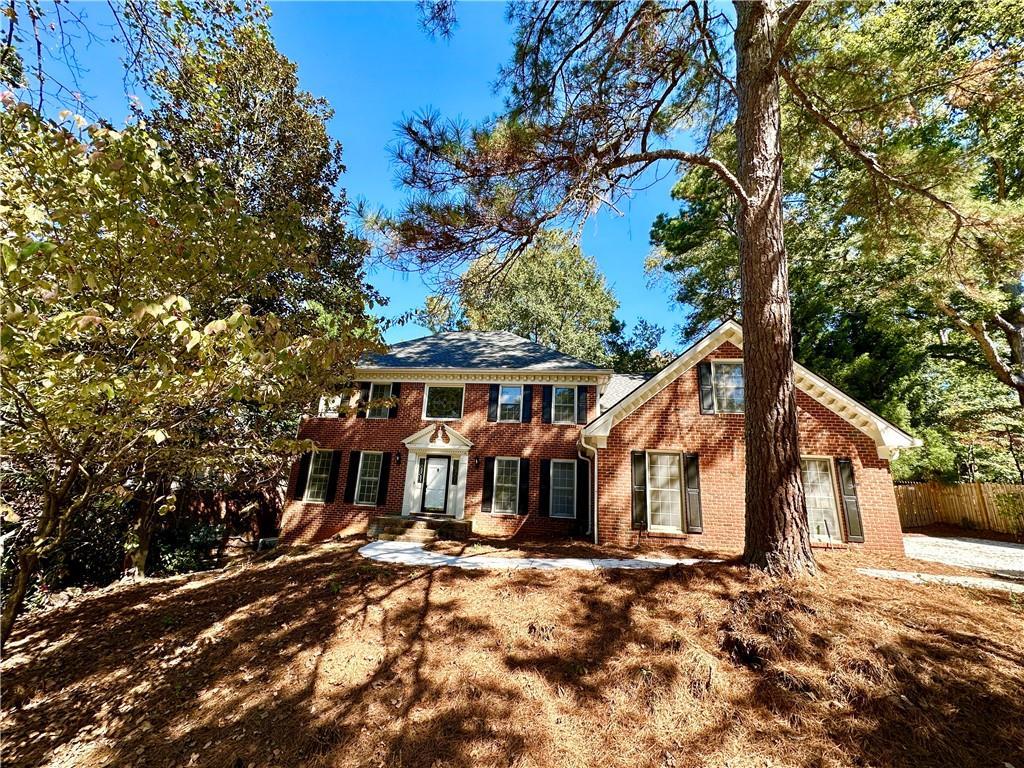 3057 Four Oaks Dr., Dunwoody, GA 30360