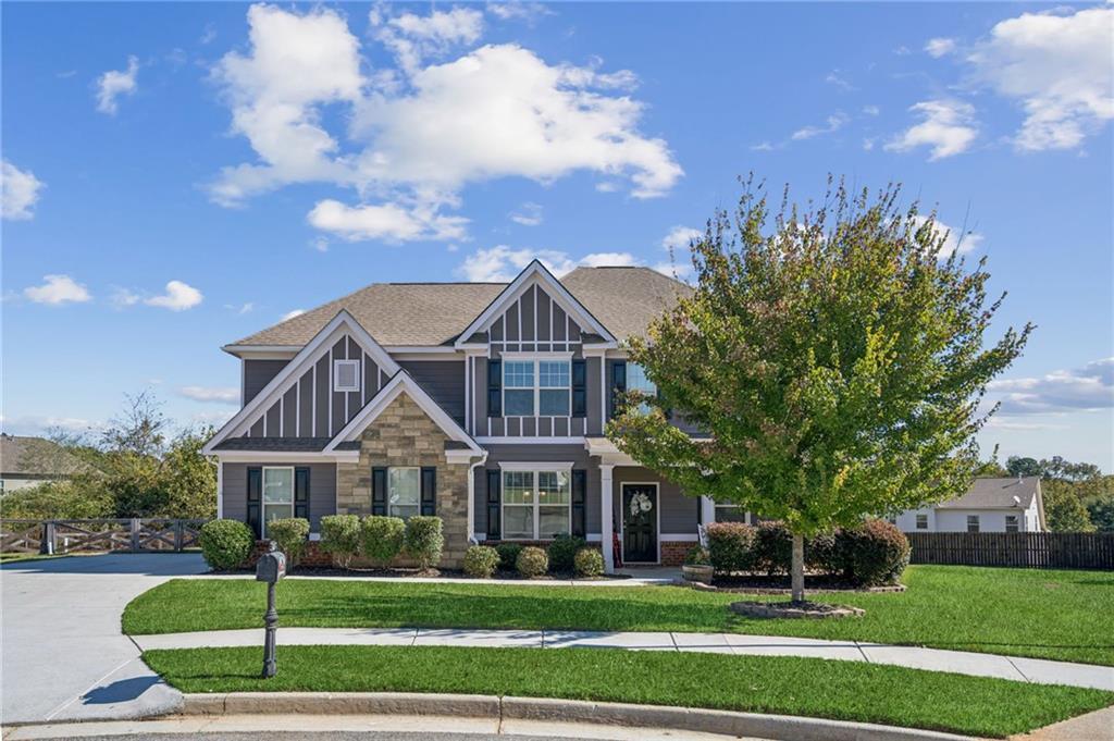 2225 Blackberry Ct., Monroe, GA 30656