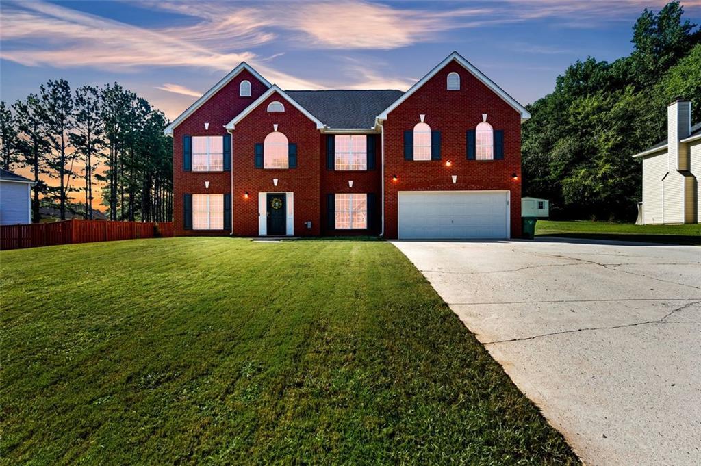 3925 Hodgdon Corners Dr., Lithonia, GA 30038