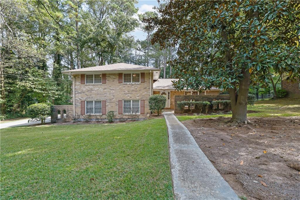 2292 Cambridge St., Snellville, GA 30078