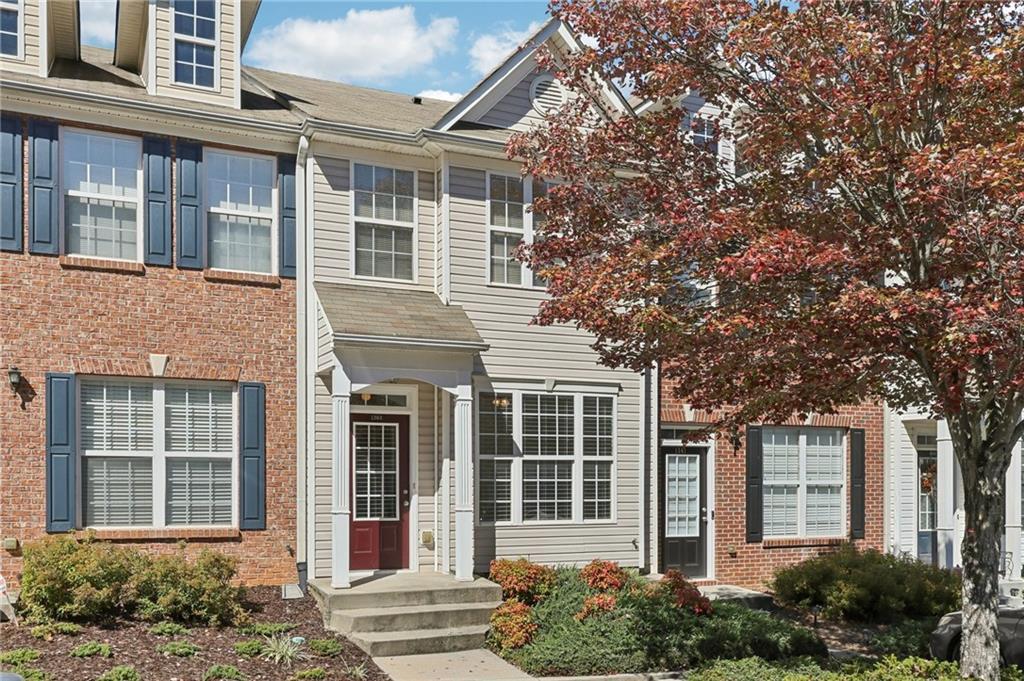 1363 Penhurst Dr., Lawrenceville, GA 30043