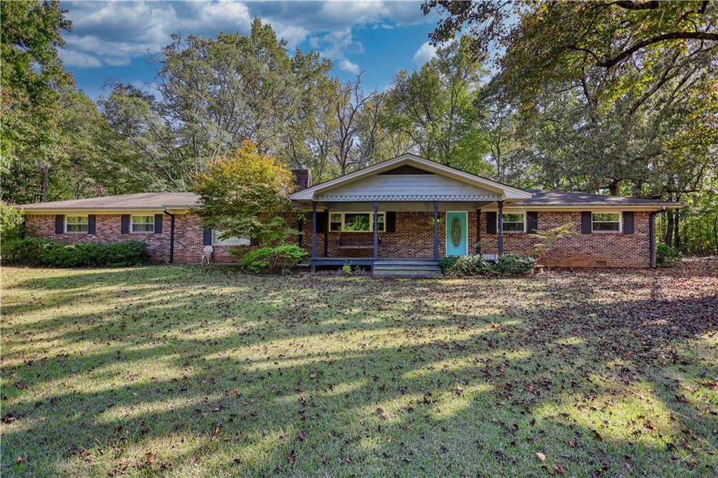 219 Channing Cope Rd., Covington, GA 30016