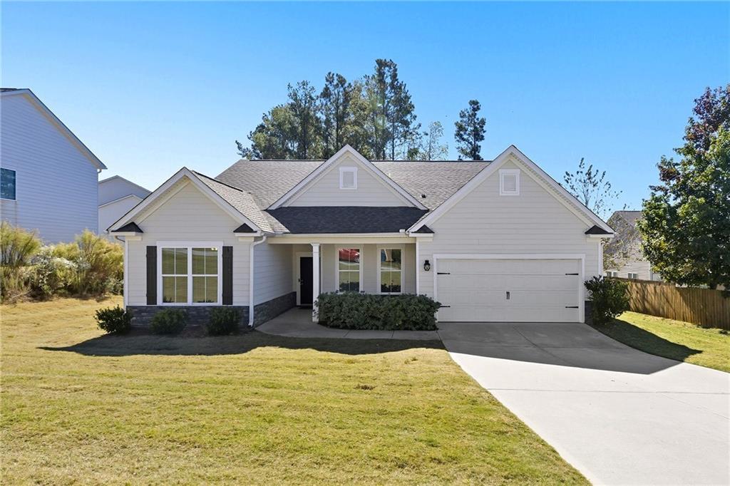 2052 Waterside Ln., Bethlehem, GA 30620
