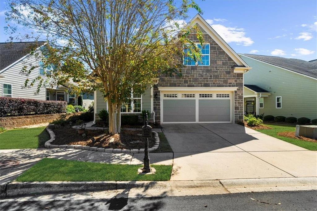 3126 Willow Creek Dr., Gainesville, GA 30504