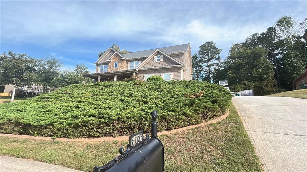 6086 Willowpond Ct., Douglasville, GA 30135