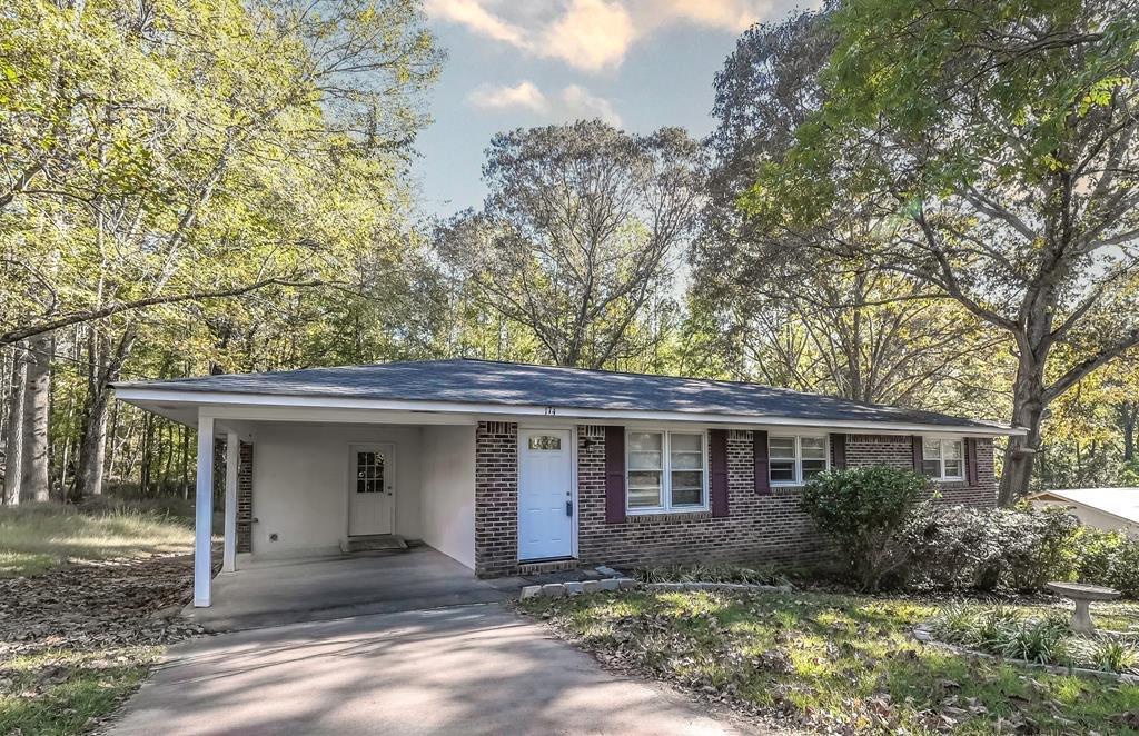 174 Faye St., Tallapoosa, GA 30176