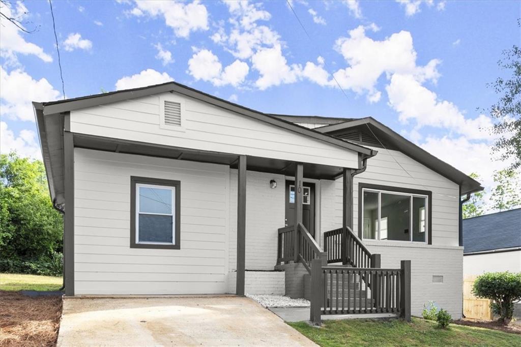 10 Burch Ave., Newnan, GA 30263